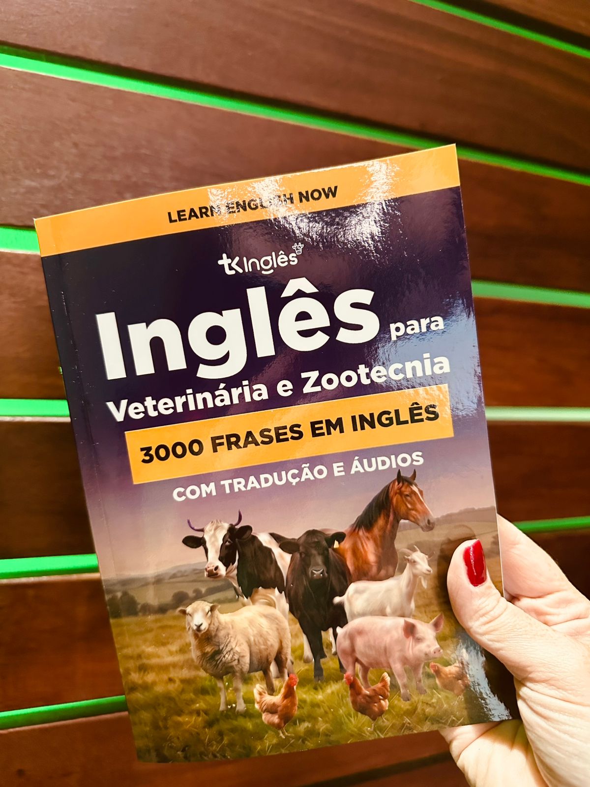 Livro Inglês para Veterinária e Zootecnia — TK Inglês